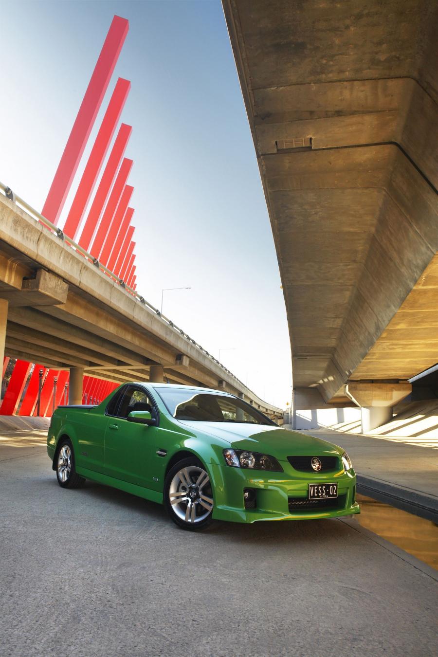  Holden Commodore VE SS Ute 2007 года  (фото 10 из 54)
